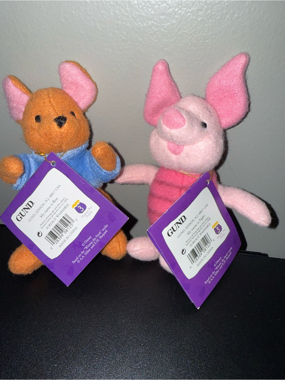 Gund Pooh 100 Acre Collection Roo & Piglet Plush Set - Orange, Pink, Blue - Picture 4 of 5